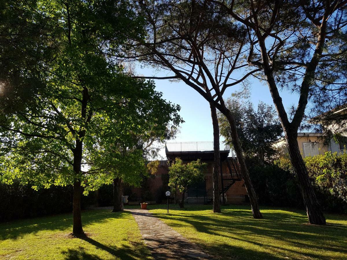 Appartamento e Parco Sergiunca Ameglia Esterno foto